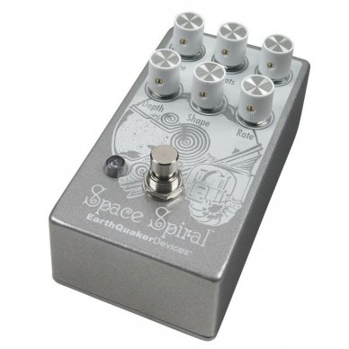 EarthQuaker Devices Space Spiral Modulated Delay Device 1